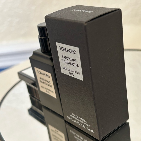 TOM FORD FUCKING FABULOUS Eau de PARFUM NIB Unisex Travel Spray 15ml NIB - Picture 6 of 11
